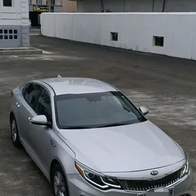 Kia Optima 2020