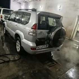 Toyota Land Cruiser Prado 2005