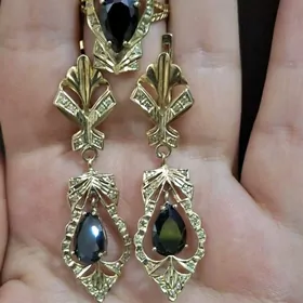 Gyzyl Yerewan komplekt