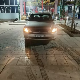 Toyota Avalon 2001