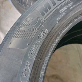 mishlein 215/55 r17 2022yly