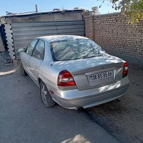 Daewoo Nubira 2000