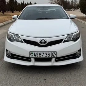 Toyota Camry 2012