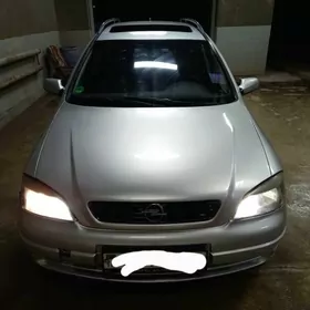Opel Astra 1999