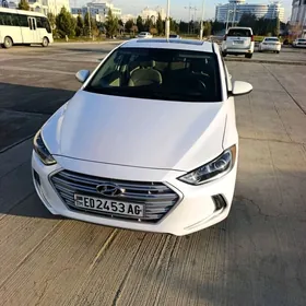 Hyundai Elantra 2018