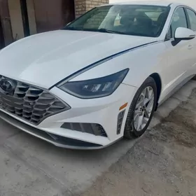 Hyundai Sonata 2022