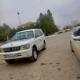 Toyota Land Cruiser Prado 2002