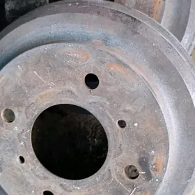 тормозные барабаны