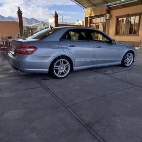 Mercedes-Benz E350 2010