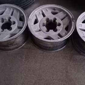 сурфун 15 лик дискасы