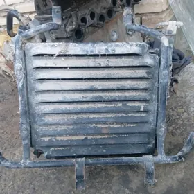 Kondisioner Radiator.