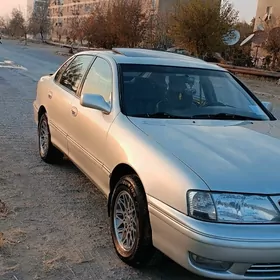 Toyota Avalon 1999