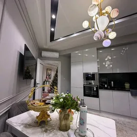 Mir 8/4   3etaž 2komnat 100m²