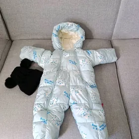 Комбинезон и шапка