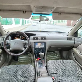 Toyota Camry 1999