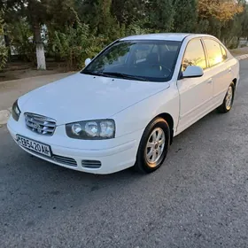 Hyundai Elantra 2001