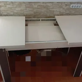 кухонный стол