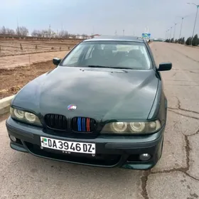 BMW E39 1999