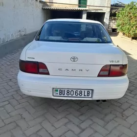 Toyota Camry 1995