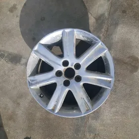 Leksus diska 17 radnoi