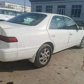 Toyota Camry 1998