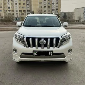 Toyota Land Cruiser Prado 2013