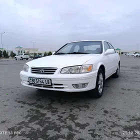 Toyota Camry 1999