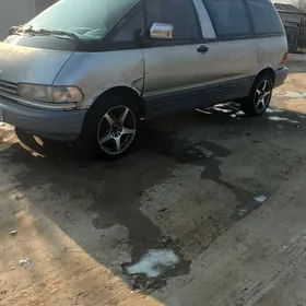 Toyota Previa 1992