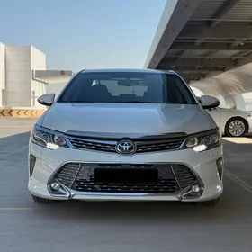Toyota Camry 2017