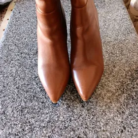 сапоги из чистой кожи