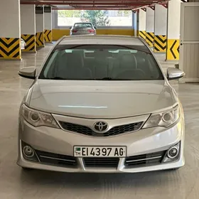 Toyota Camry 2013