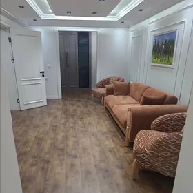 Продажа 9 мкр по Сурикова