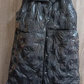 жилетка удлиненная