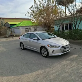 Hyundai Elantra 2017