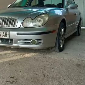 Hyundai Sonata 2002