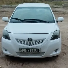 Toyota Yaris 2009