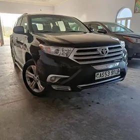 Toyota Highlander 2013