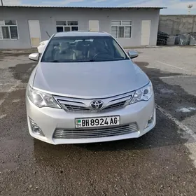 Toyota Camry 2012