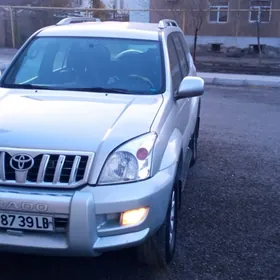 Toyota Land Cruiser Prado 2005
