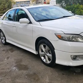 Toyota Camry 2010