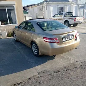 Toyota Camry 2011