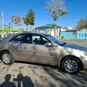 Toyota Camry 2003
