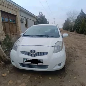 Toyota Yaris 2008