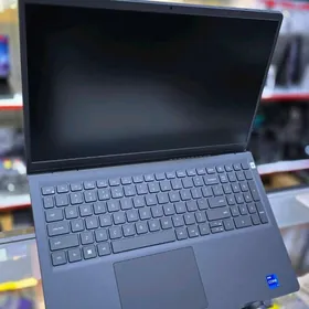 DELL i7 /16DDR5/512SSD