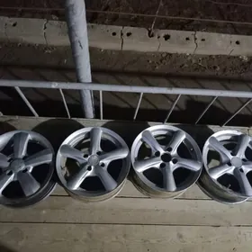 diska beş ýulduz 14 lik