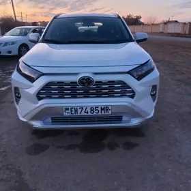Toyota RAV4 2020