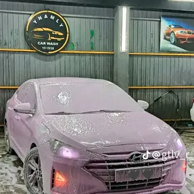 Hyundai Elantra 2020