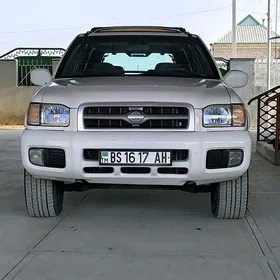 Nissan Pathfinder 2001