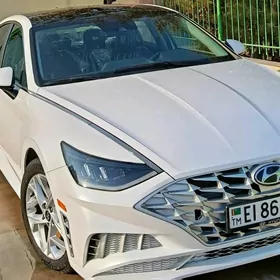Hyundai Sonata 2022