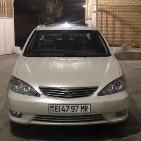 Toyota Camry 2003